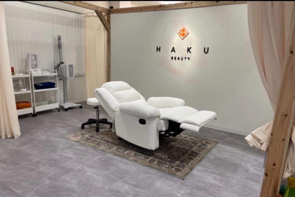 浦添市|ニキビ・肌荒れの原因を内側から見直すサロン|HAKU-Beauty