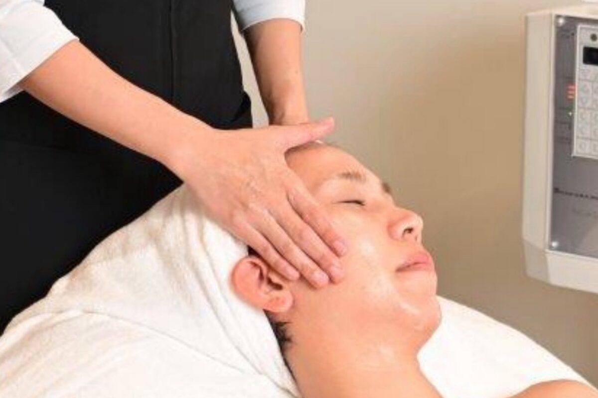 HAKU BEAUTY｜浦添　エステ｜肌質ケア｜フェイシャルケア｜ニキビ｜シミ