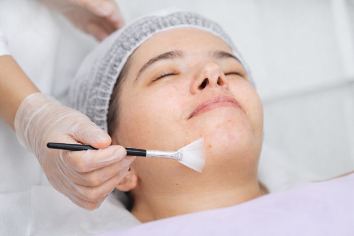 HAKU BEAUTY｜浦添　エステ｜肌質ケア｜フェイシャルケア｜ニキビ｜シミ